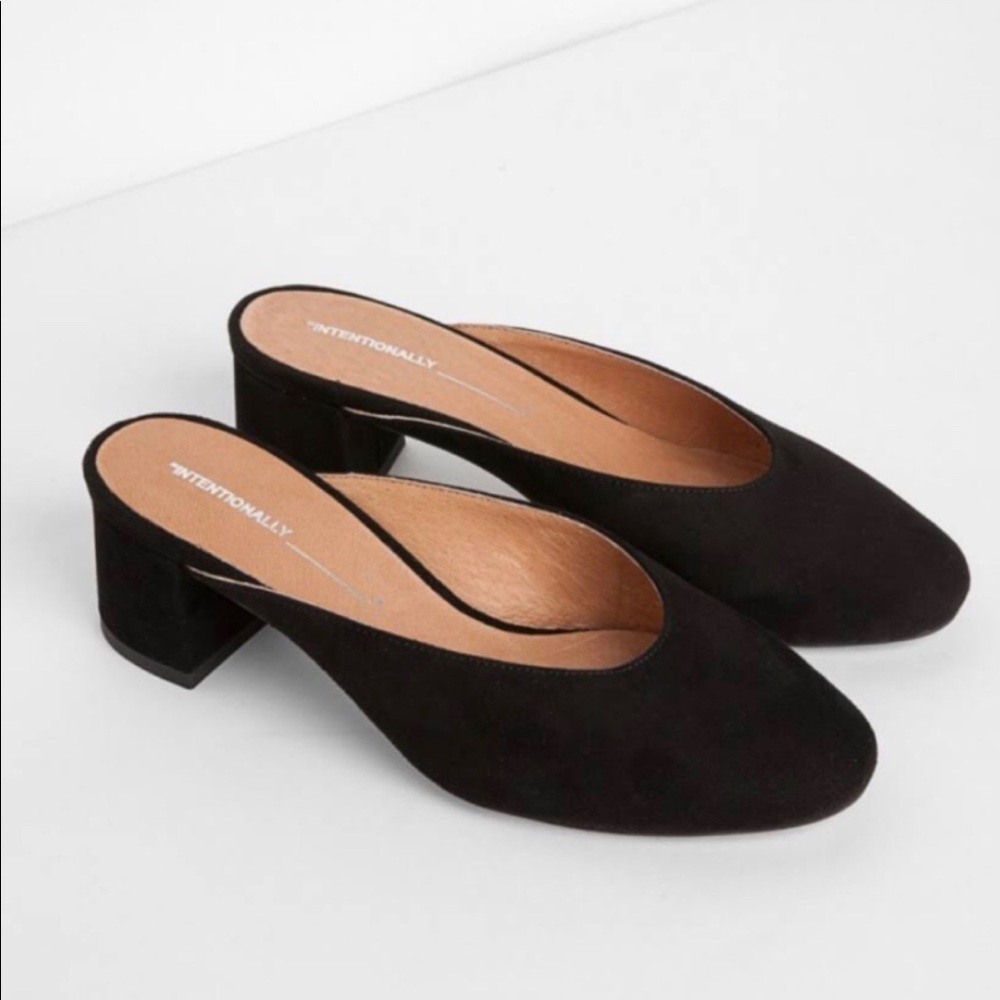 Intentionally Blank Daisy Mule Black Suede